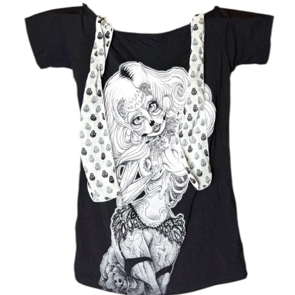Authentic Too Fast Skull Tattoo Slash Back T Shirt